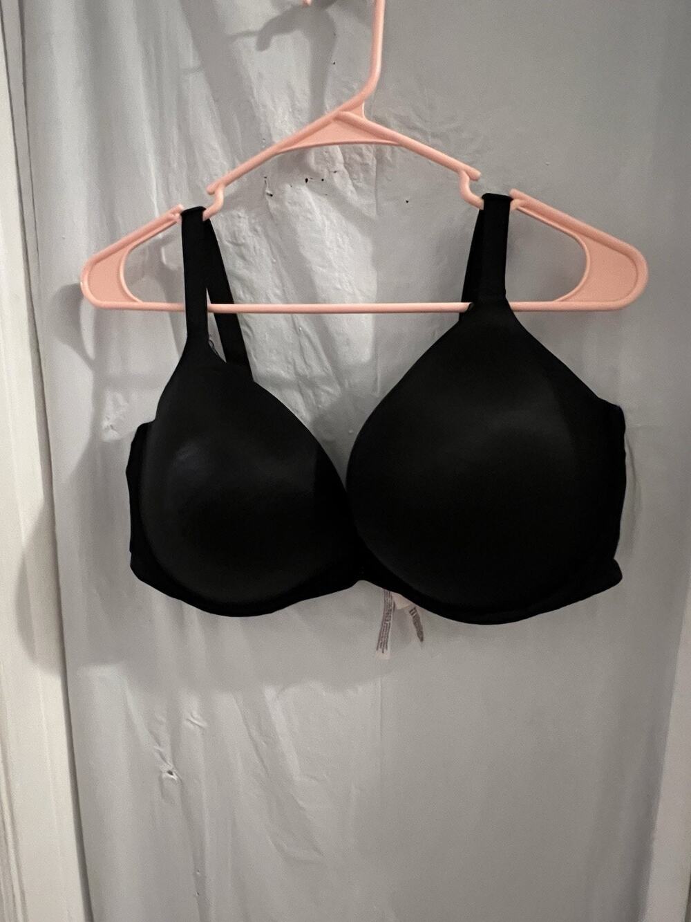 Victoria's Secret Very Sexy Lightly Padded Underwire Bra Black 40DDD